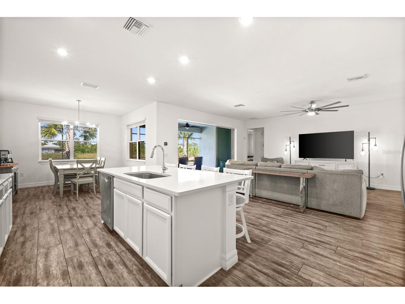 16081 Pennyroyal Lane Punta Gorda FL 33982 C7524790 image5