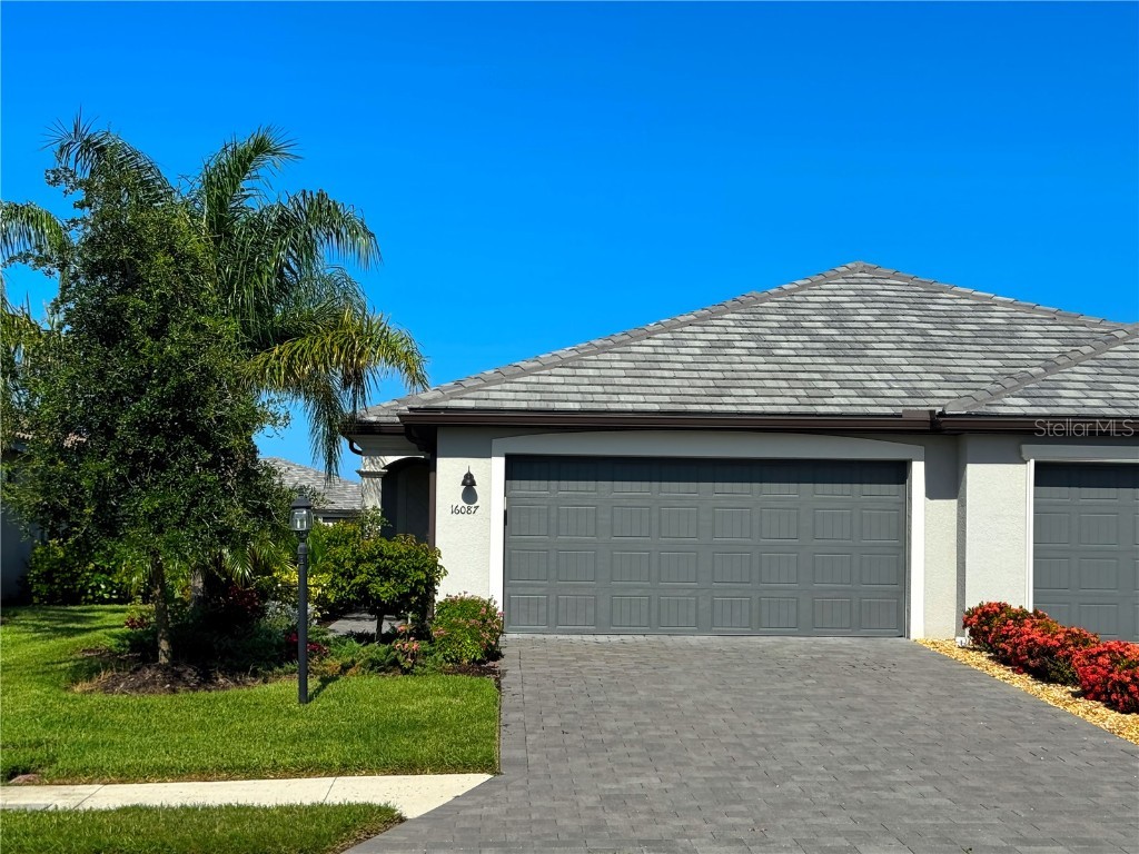 16087 Sunny Day Drive Bradenton FL 34211 A4656425 image1
