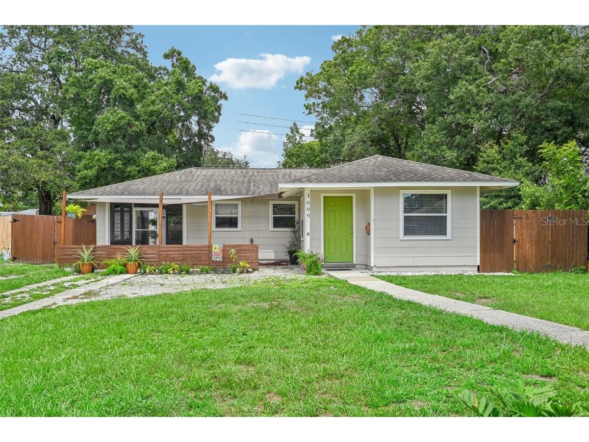 1609 30th Street W Bradenton FL 34205 A4616623 image1