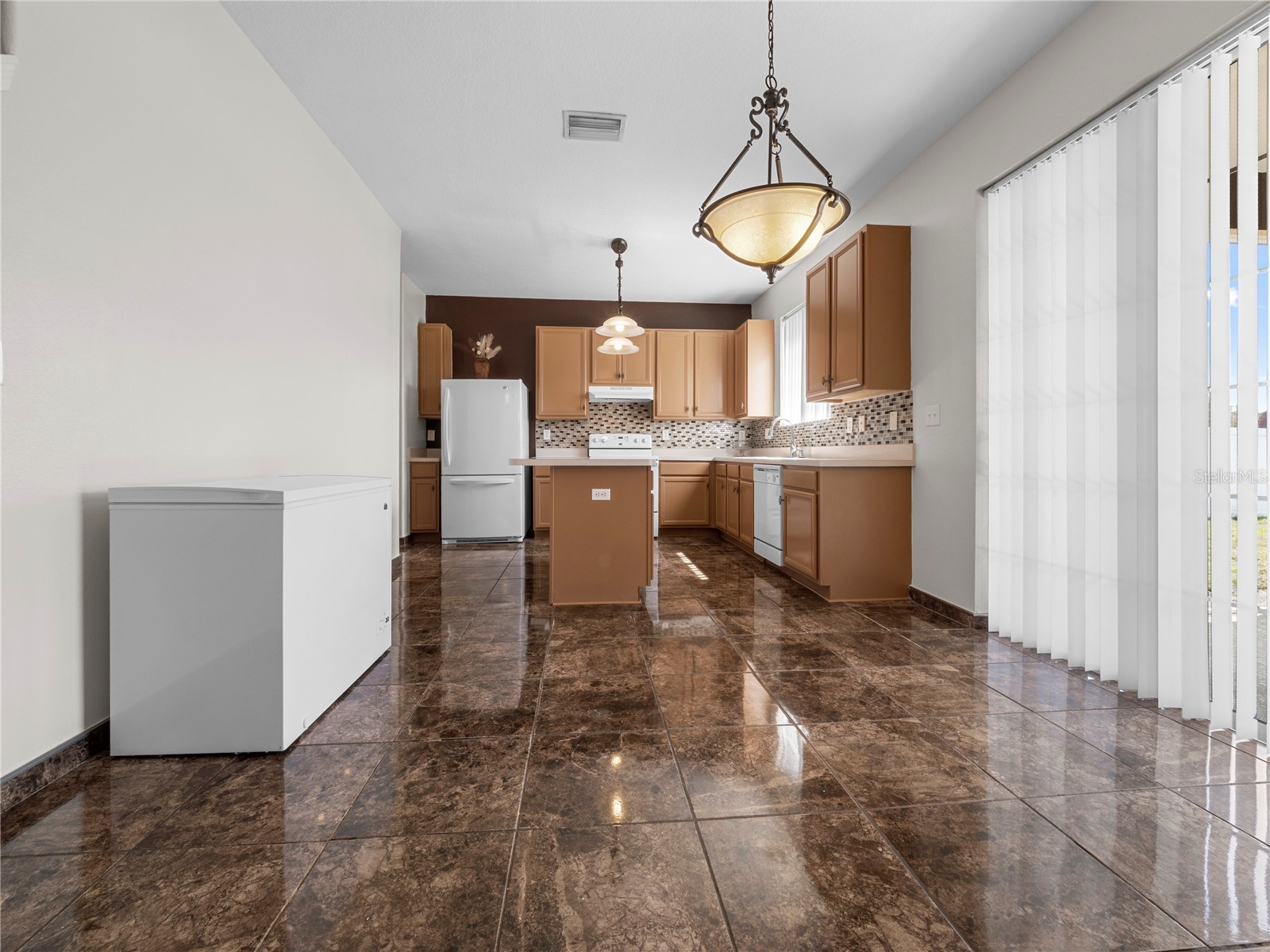 1609 Atlantic Drive Ruskin FL 33570 TB8490864 image18