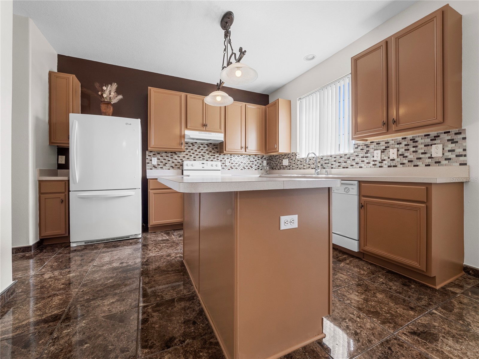 1609 Atlantic Drive Ruskin FL 33570 TB8490864 image19