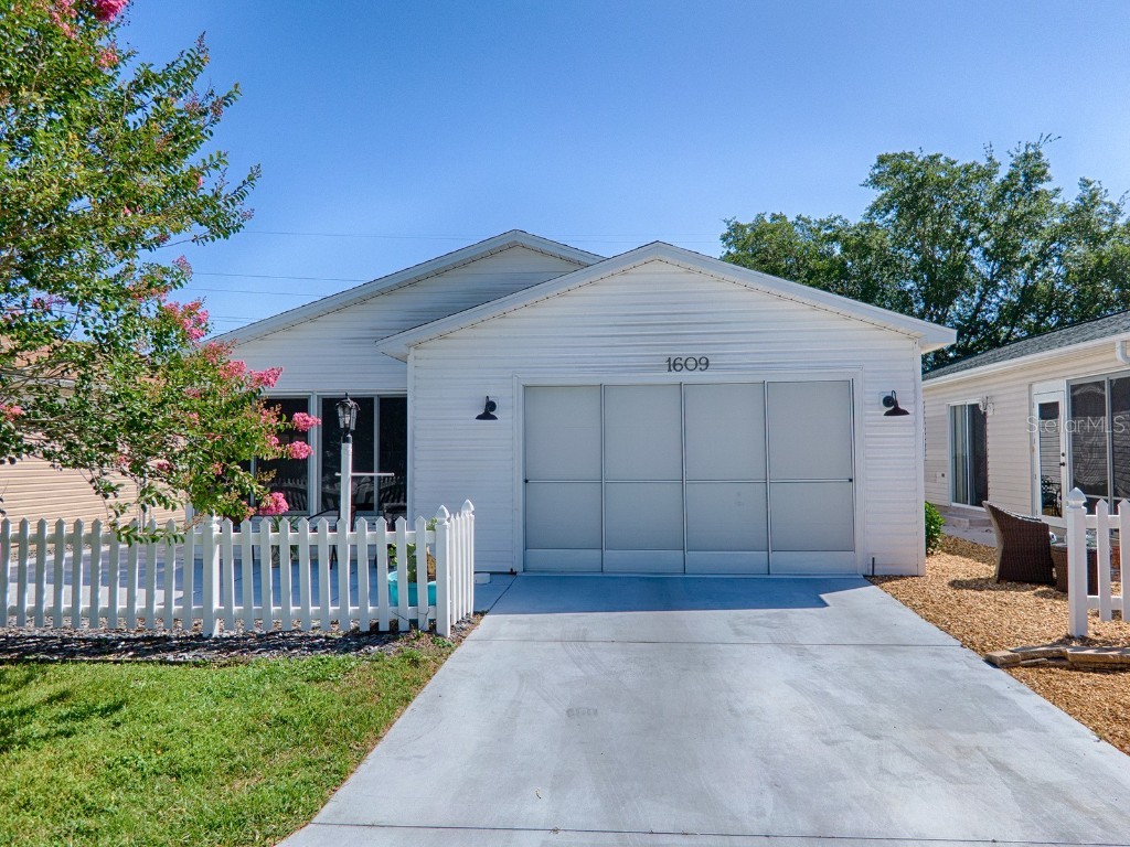 1609 Campos Drive The Villages FL 32162 G5068486 image1