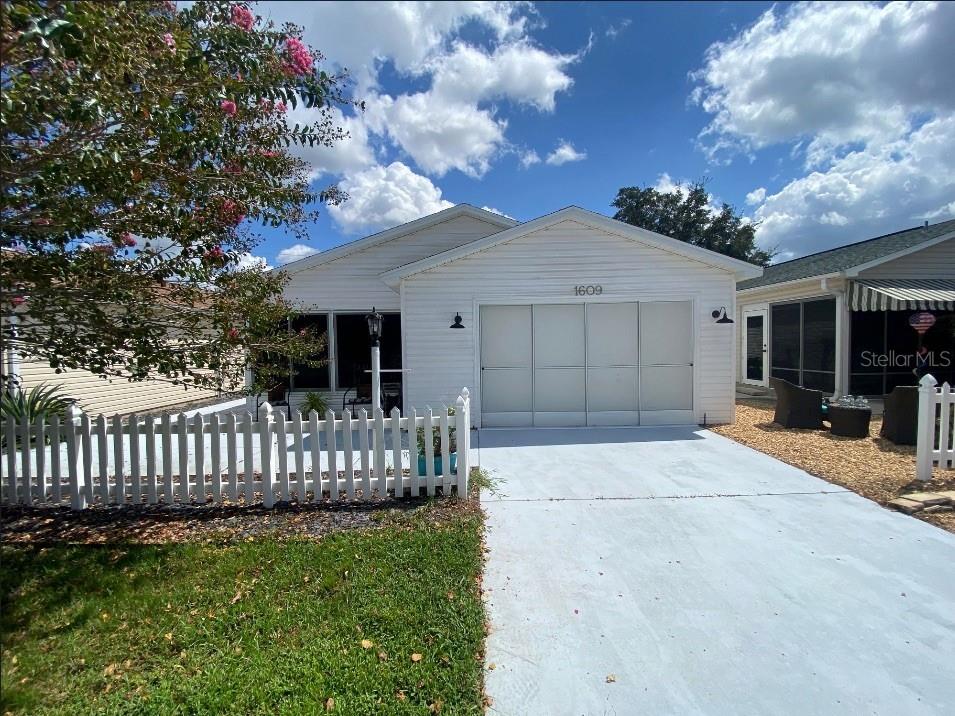 1609 Campos Drive The Villages FL 32162 G5072044 image1