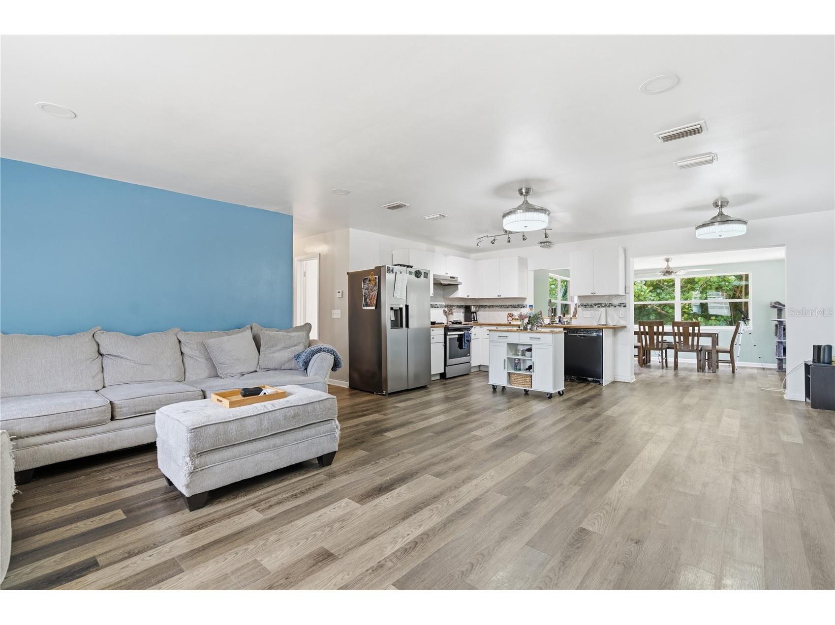 1609 Clearview Avenue Clearwater FL 33756 TB8505569 image2