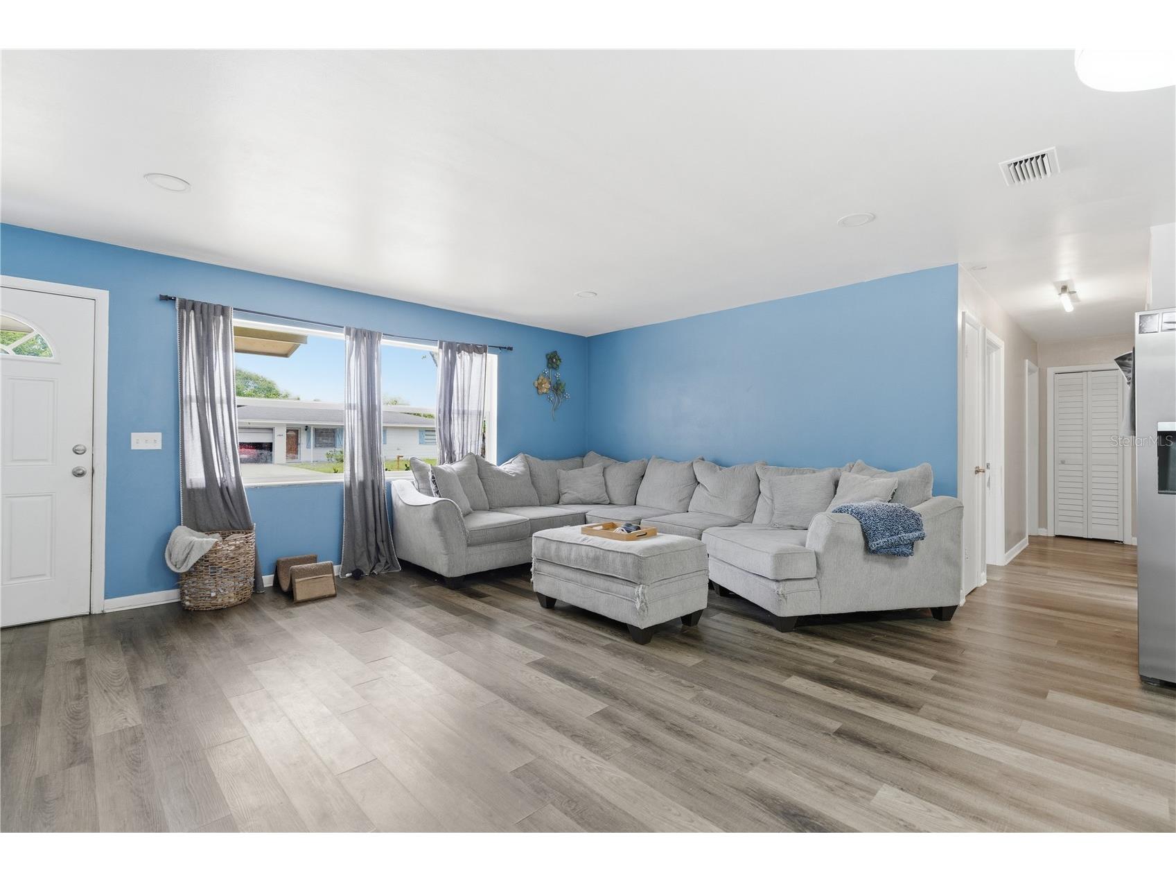 1609 Clearview Avenue Clearwater FL 33756 TB8505569 image3