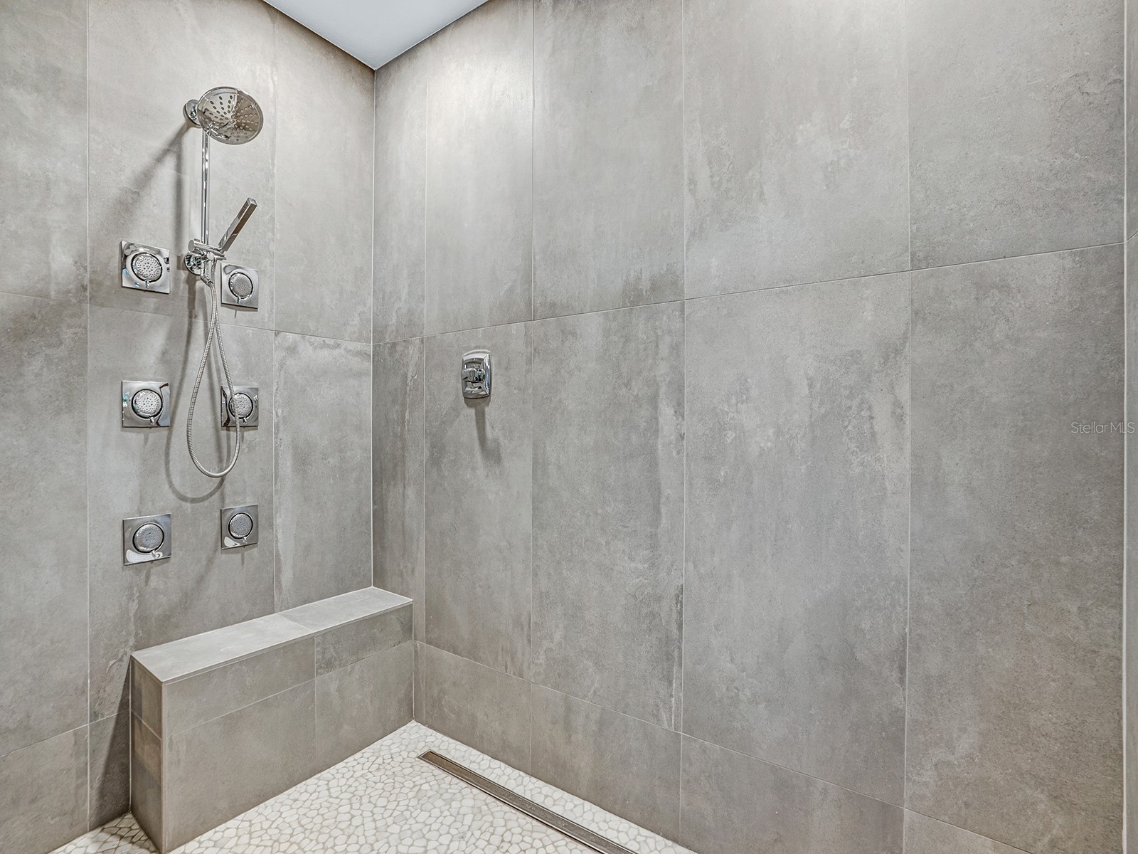 1609 Hampton Court Safety Harbor FL 34695 TB8462902 image35