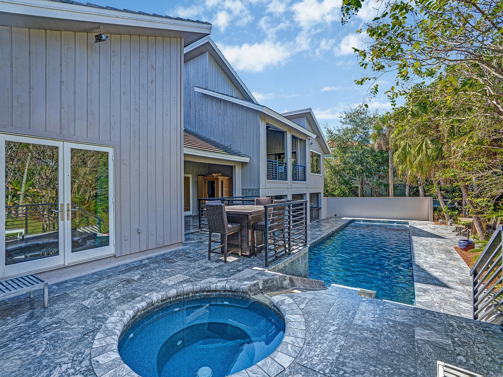 1609 Hampton Court Safety Harbor FL 34695 TB8462902 image40