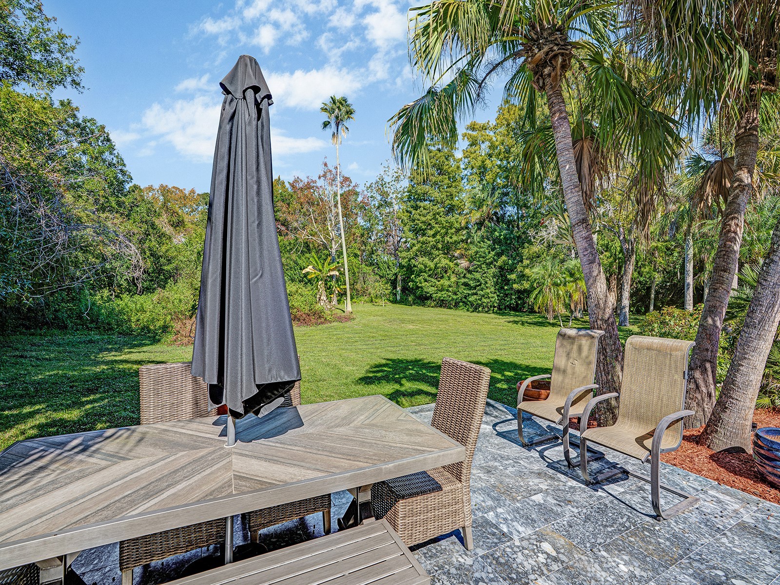 1609 Hampton Court Safety Harbor FL 34695 TB8462902 image49