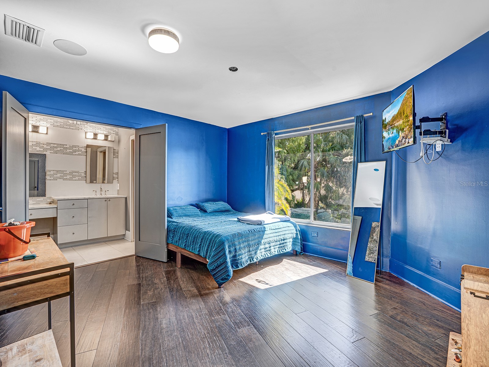 1609 Hampton Court Safety Harbor FL 34695 TB8462902 image72