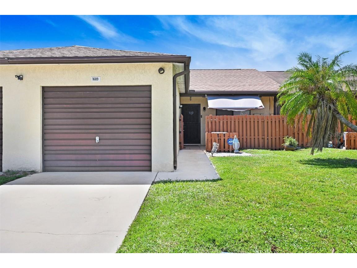 1609 Jolson Court Merritt Island FL 32953 O6337217 image1