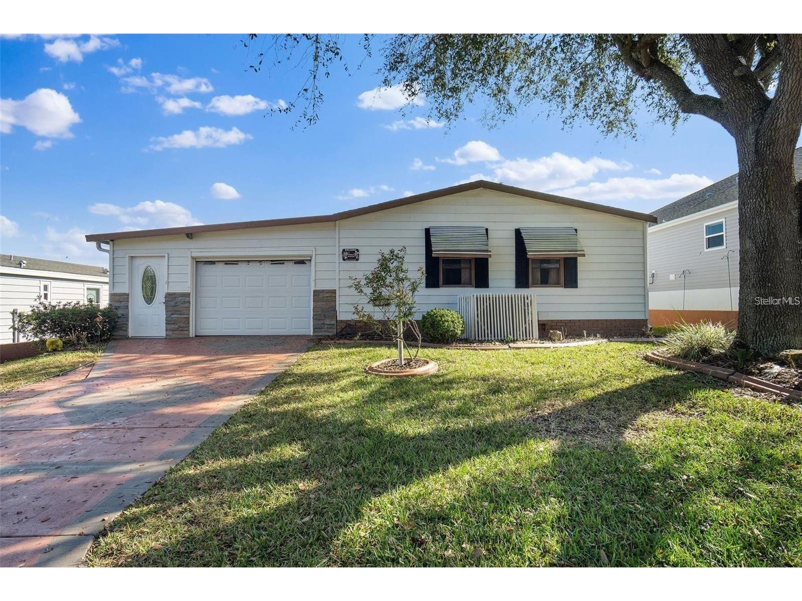 1609 Magnolia Avenue The Villages FL 32159 G5111298 image1