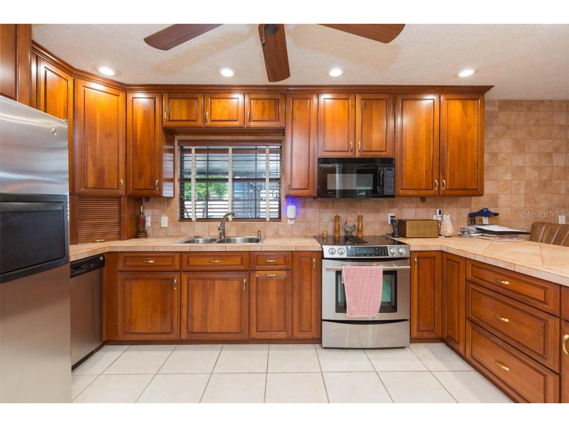 1609 Oakmont Drive Brandon FL 33511 TB8442622 image13