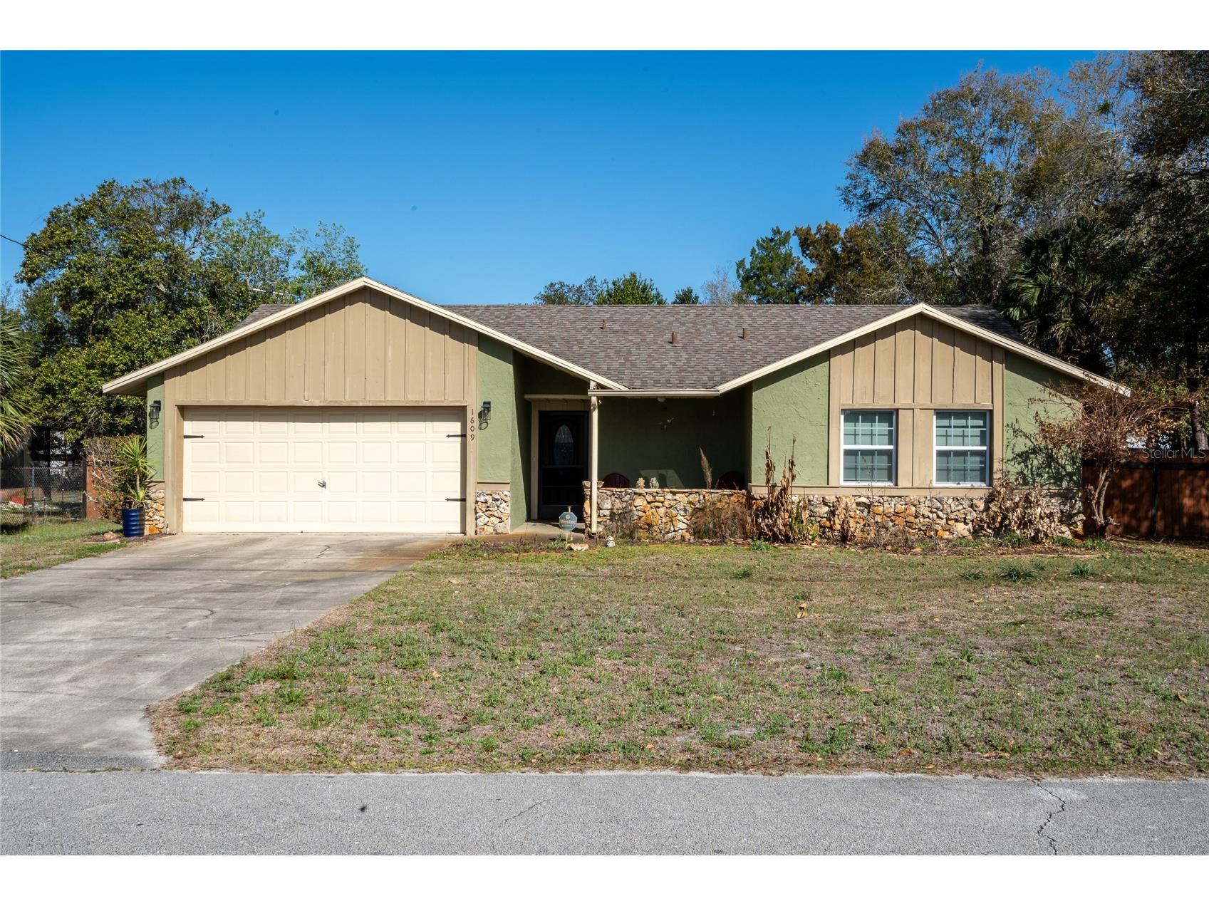 1609 Pine Avenue Deland FL 32724 V4947677 image2