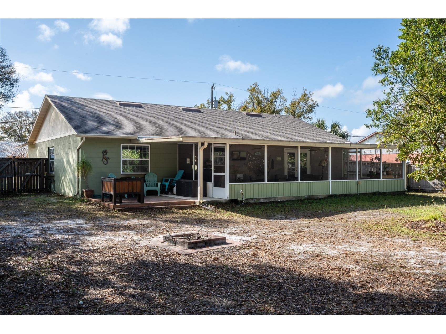 1609 Pine Avenue Deland FL 32724 V4947677 image25