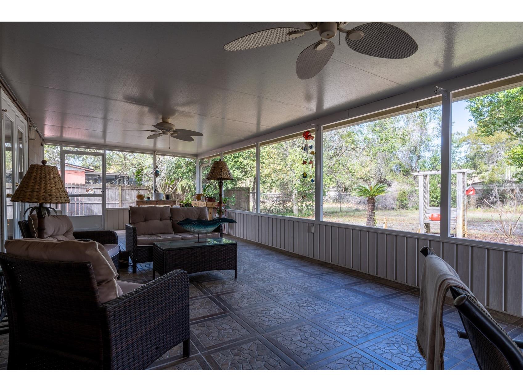 1609 Pine Avenue Deland FL 32724 V4947677 image8