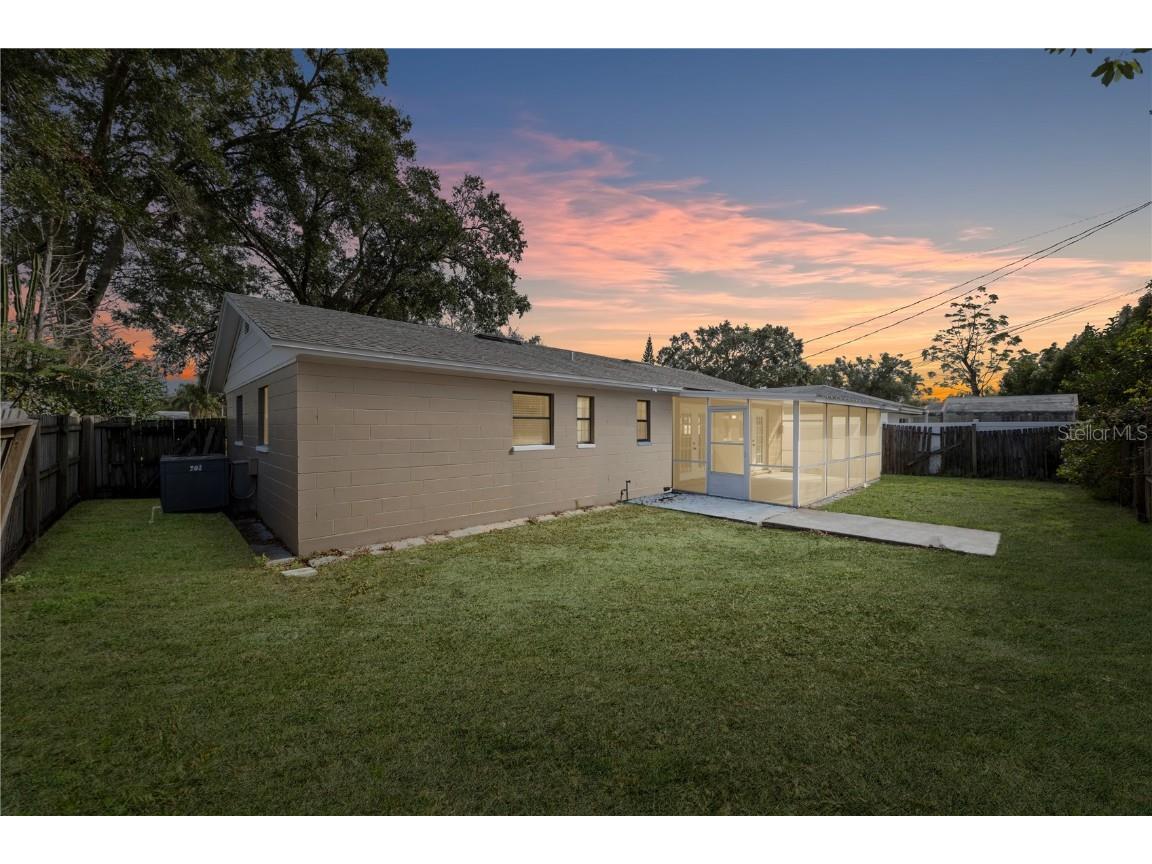 1609 Seneca Avenue Lakeland FL 33801 P4937323 image30