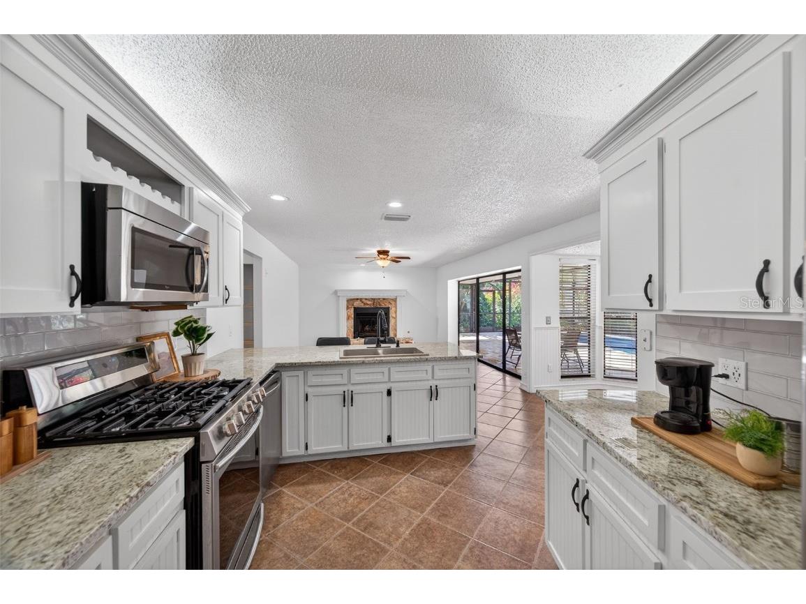 1609 Shady Leaf Drive Valrico FL 33596 TB8453780 image17