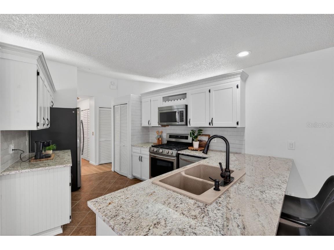 1609 Shady Leaf Drive Valrico FL 33596 TB8453780 image20