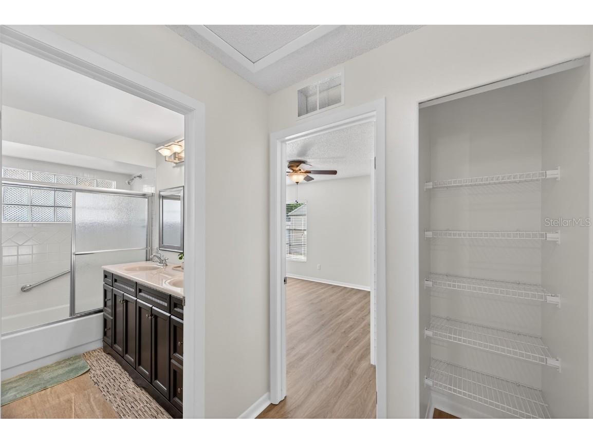 1609 Shady Leaf Drive Valrico FL 33596 TB8453780 image44