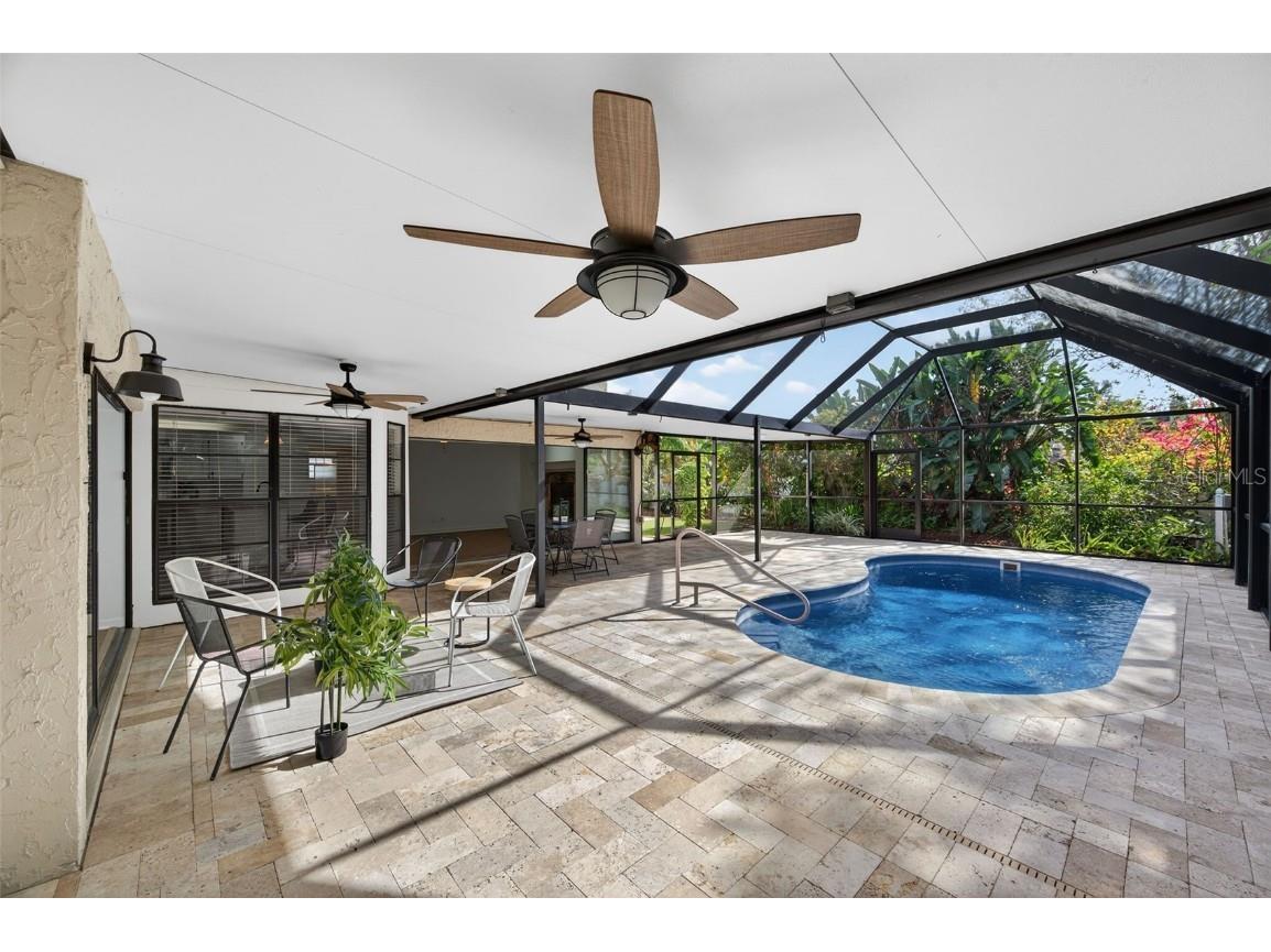 1609 Shady Leaf Drive Valrico FL 33596 TB8453780 image5