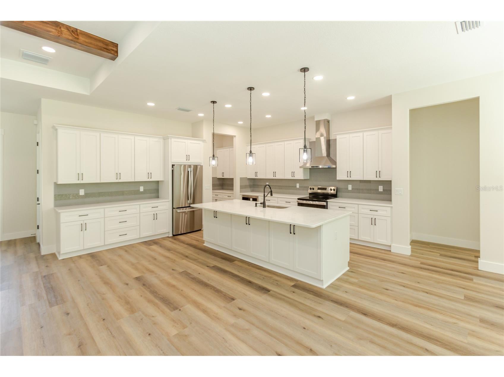 16098 Mellon Road Weeki Wachee FL 34614 W7887563 image19