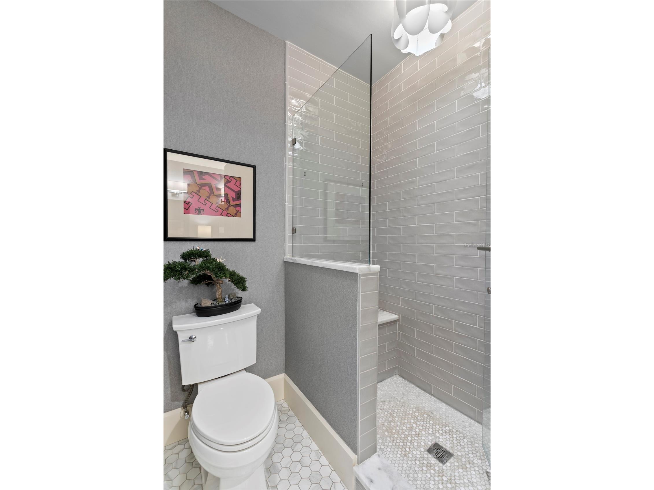 161 15th Avenue NE Saint Petersburg FL 33704 TB8509698 image35