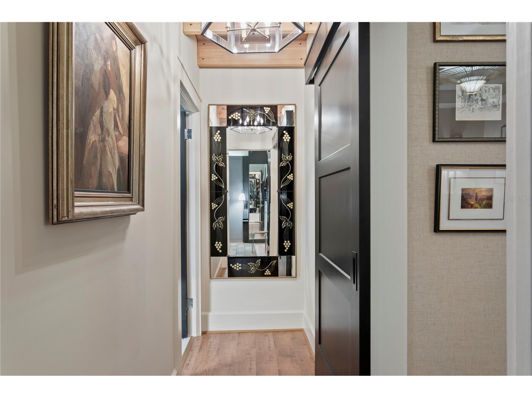 161 15th Avenue NE Saint Petersburg FL 33704 TB8509698 image36