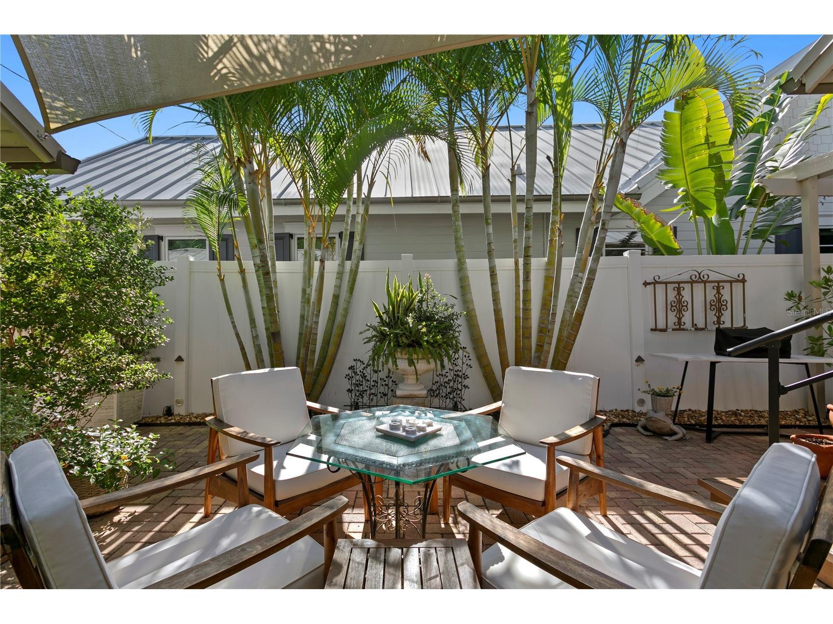 161 15th Avenue NE Saint Petersburg FL 33704 TB8509698 image42