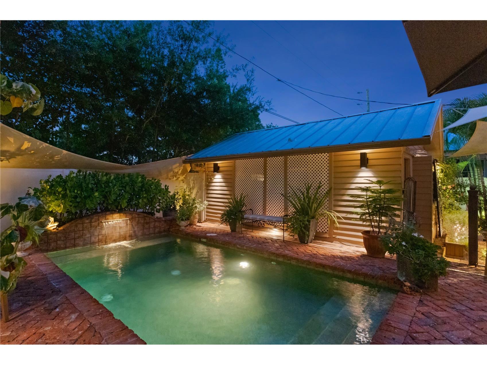 161 15th Avenue NE Saint Petersburg FL 33704 TB8509698 image54