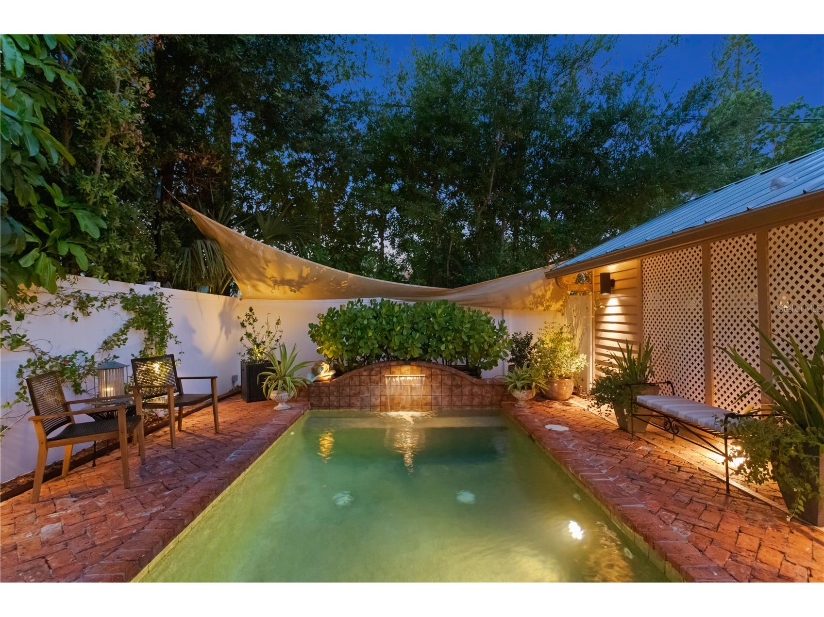 161 15th Avenue NE Saint Petersburg FL 33704 TB8509698 image56