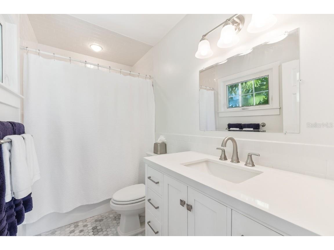 161 1st Street E Boca Grande FL 33921 - HARBOR DRIVE WATERWAYS CANAL D6145389 image11