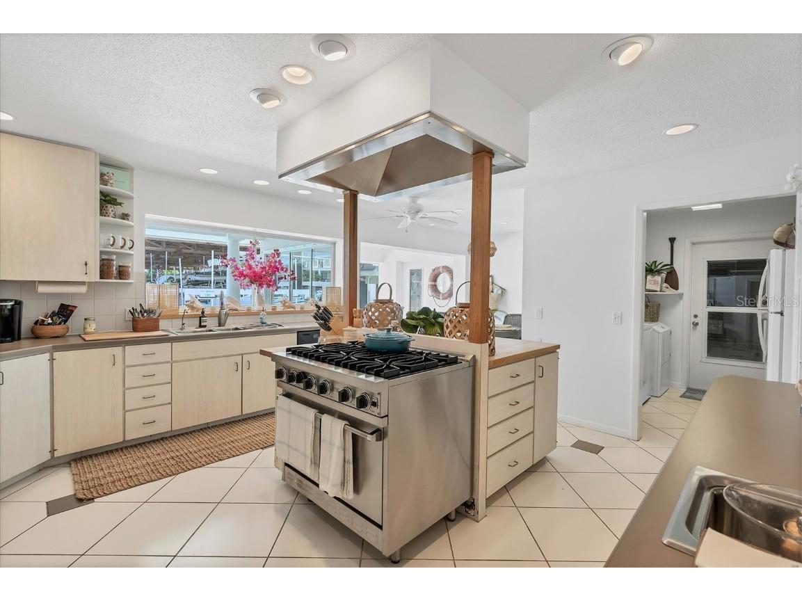 161 Damficare Street Boca Grande FL 33921 D6143530 image12