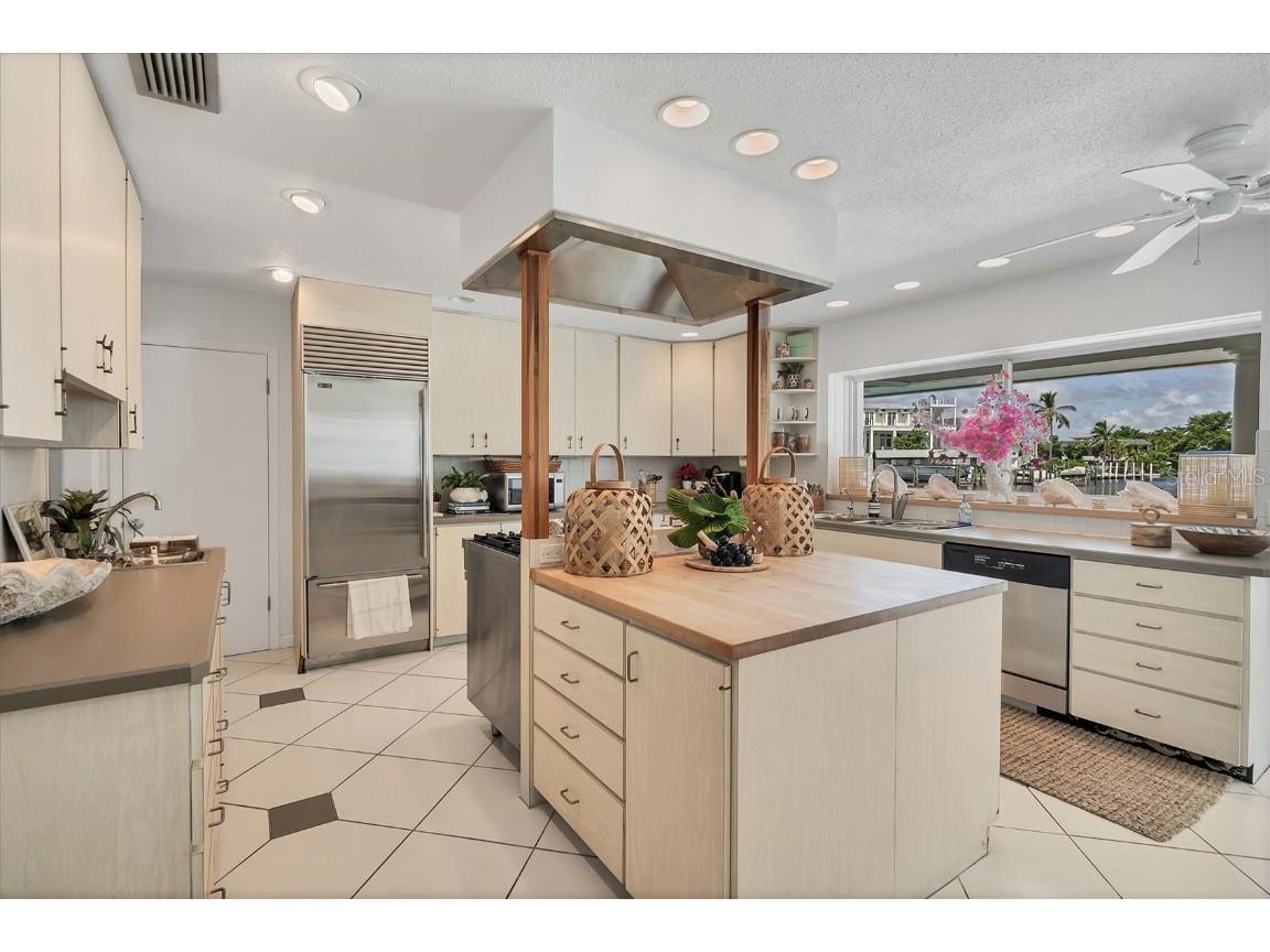 161 Damficare Street Boca Grande FL 33921 D6143530 image16