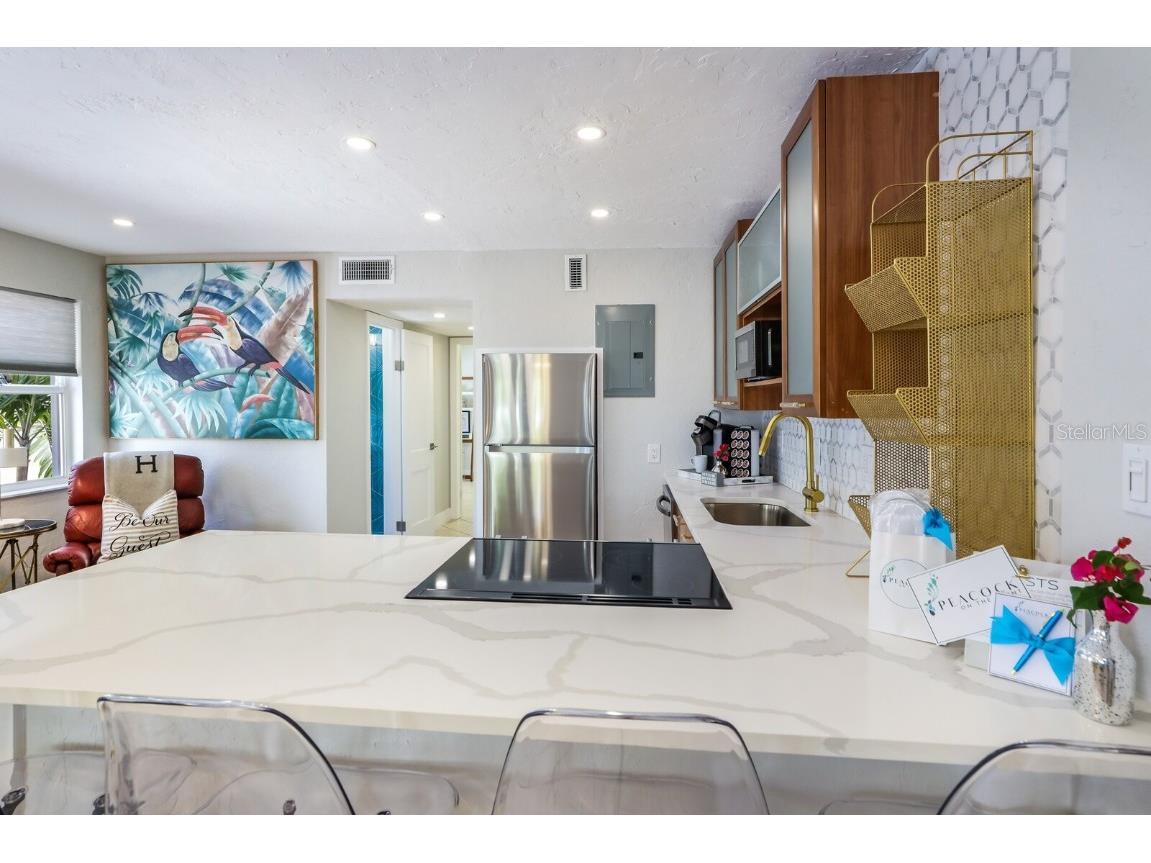 161 Golden Gate Point #1 Sarasota FL 34236 A4654483 image18