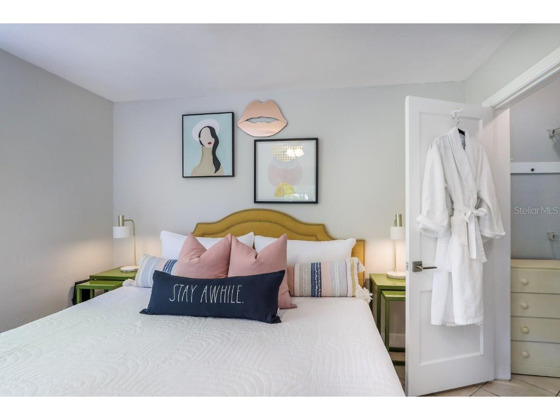 161 Golden Gate Point #1 Sarasota FL 34236 A4654483 image26