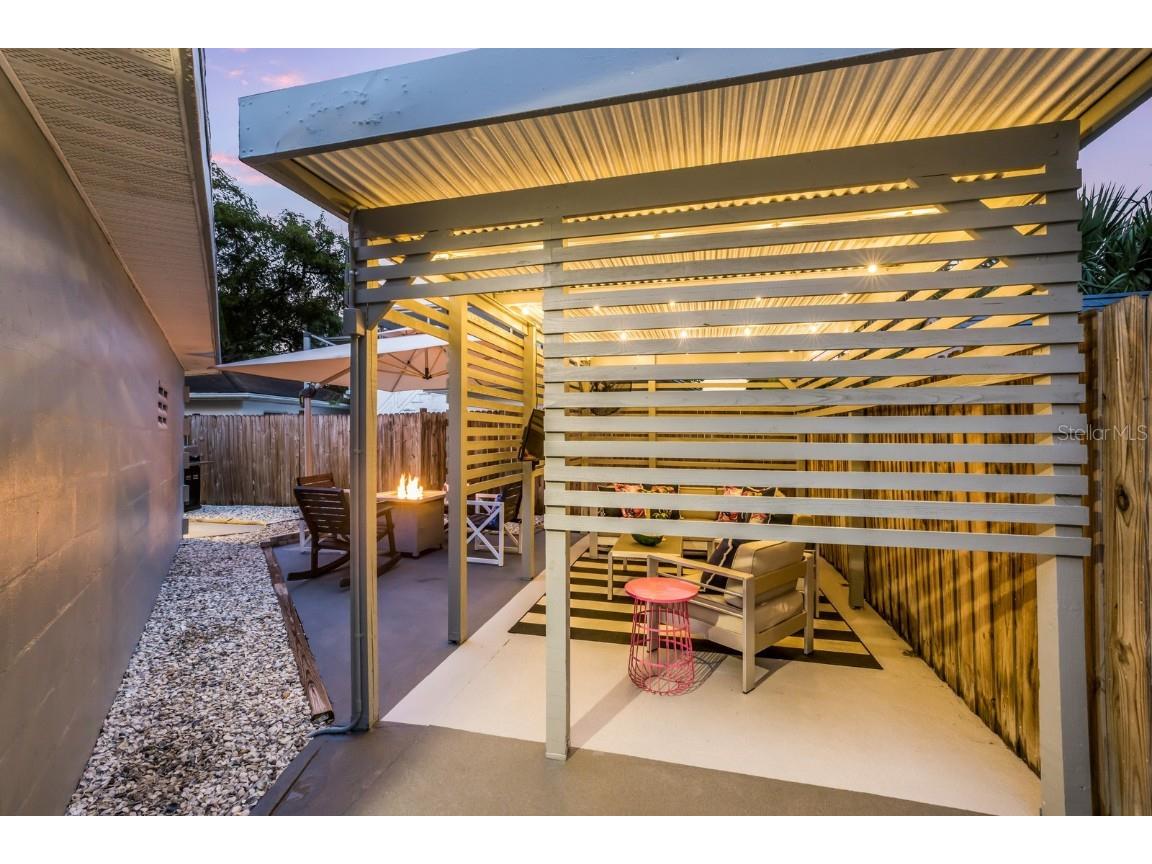 161 Golden Gate Point #1 Sarasota FL 34236 A4654483 image32