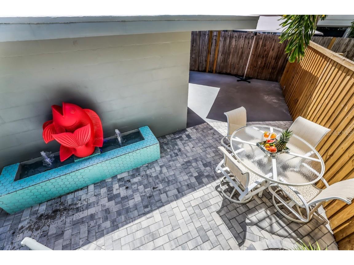 161 Golden Gate Point #1 Sarasota FL 34236 A4654483 image58