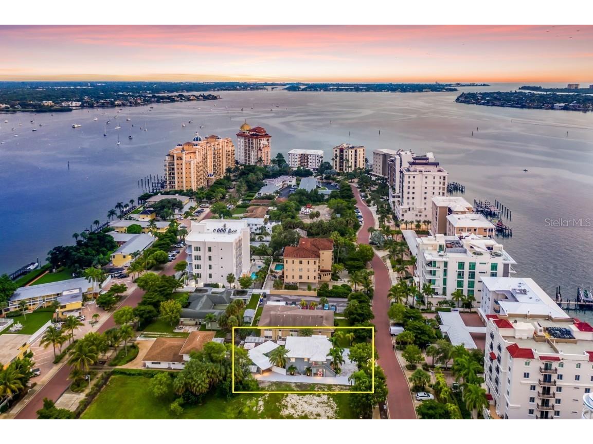 161 Golden Gate Point #4 Sarasota FL 34236 A4654481 image1