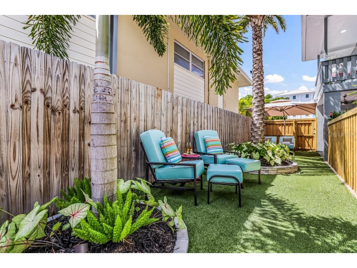 161 Golden Gate Point #4 Sarasota FL 34236 A4654481 image29