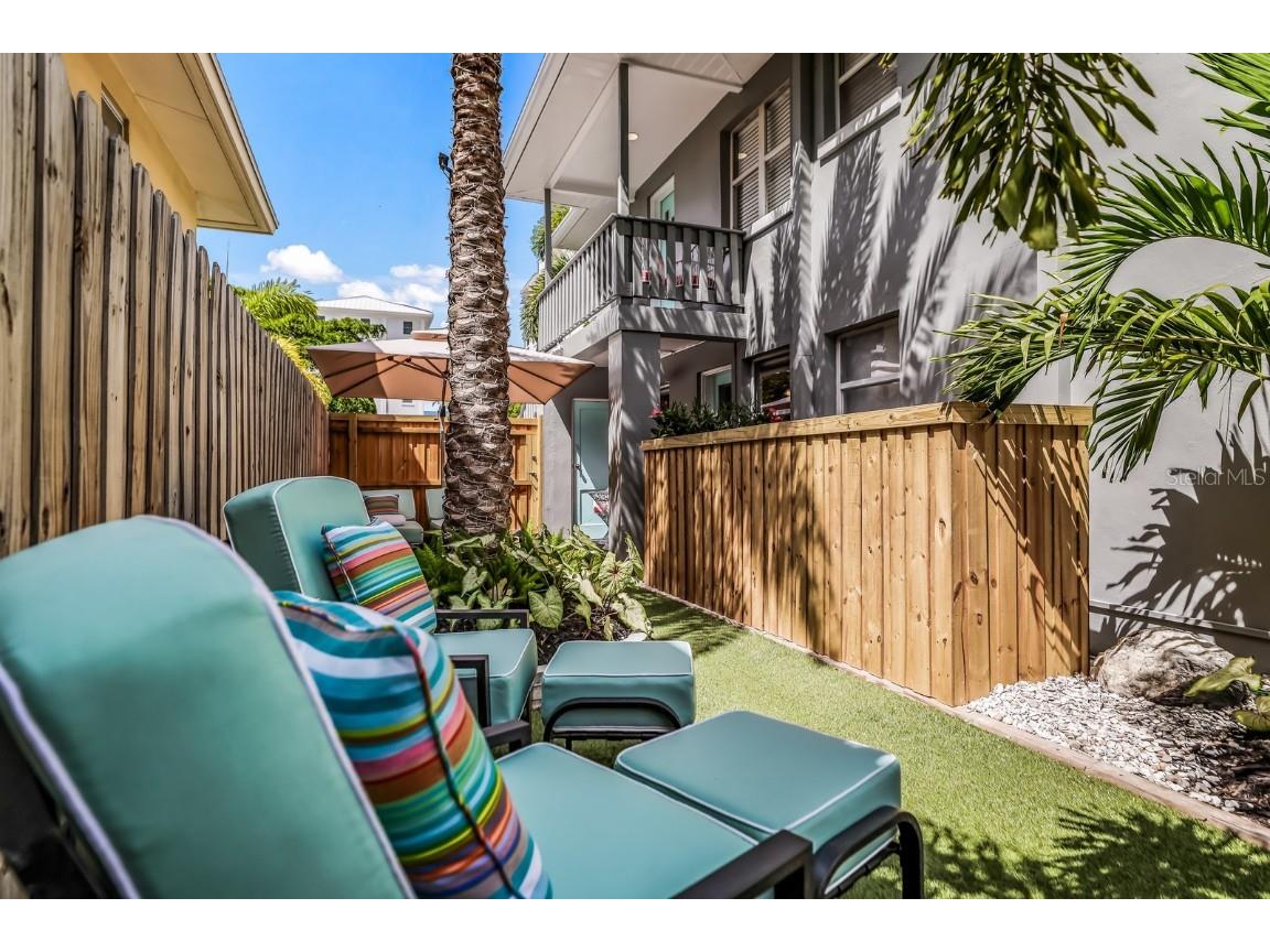 161 Golden Gate Point #4 Sarasota FL 34236 A4654481 image30