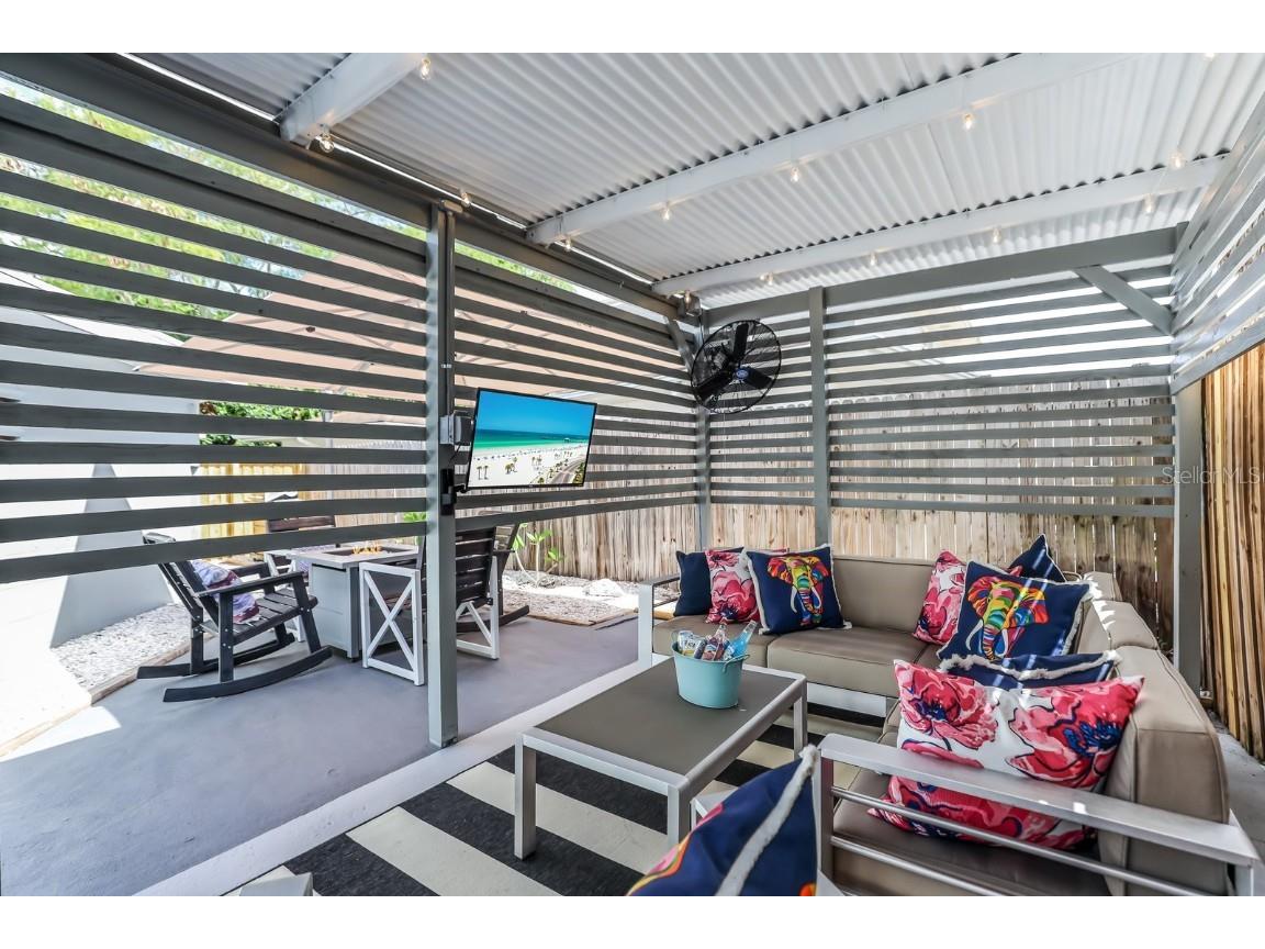 161 Golden Gate Point #4 Sarasota FL 34236 A4654481 image42