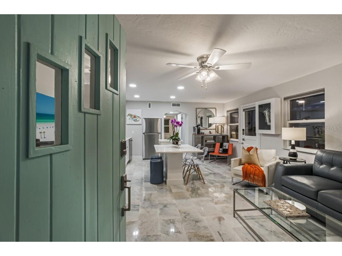 161 Golden Gate Point #4 Sarasota FL 34236 A4654481 image56