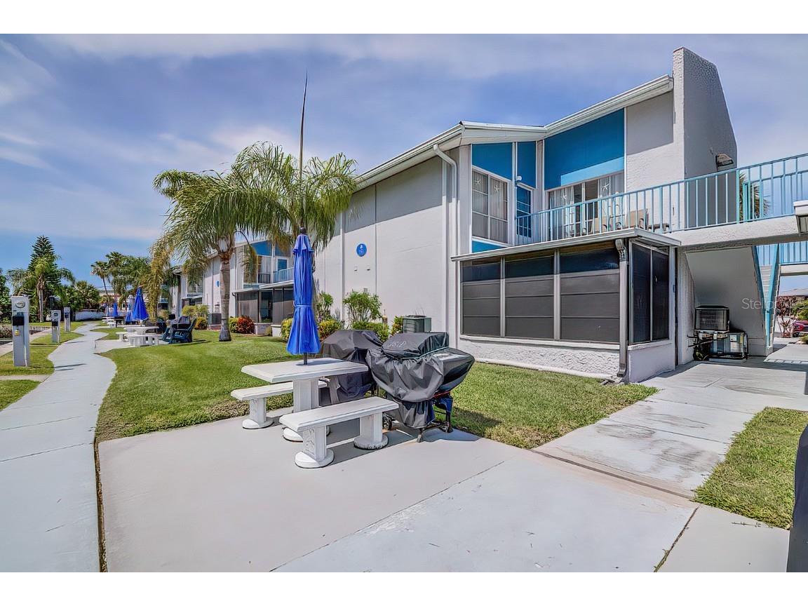 161 Medallion Boulevard #E Madeira Beach FL 33708 TB8434611 image6