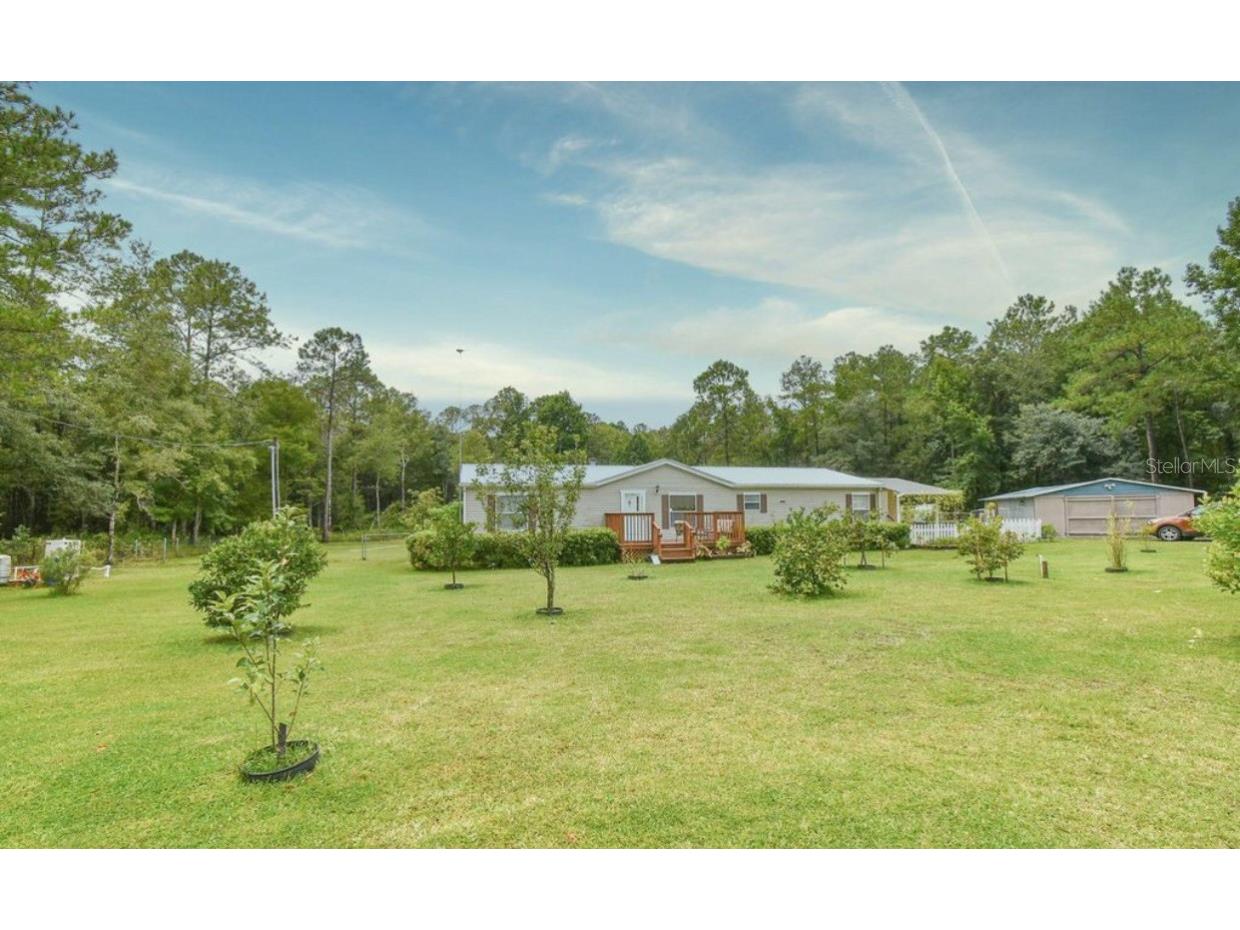 161 Pinecrest Circle San Mateo FL 32187 FC289410 image1