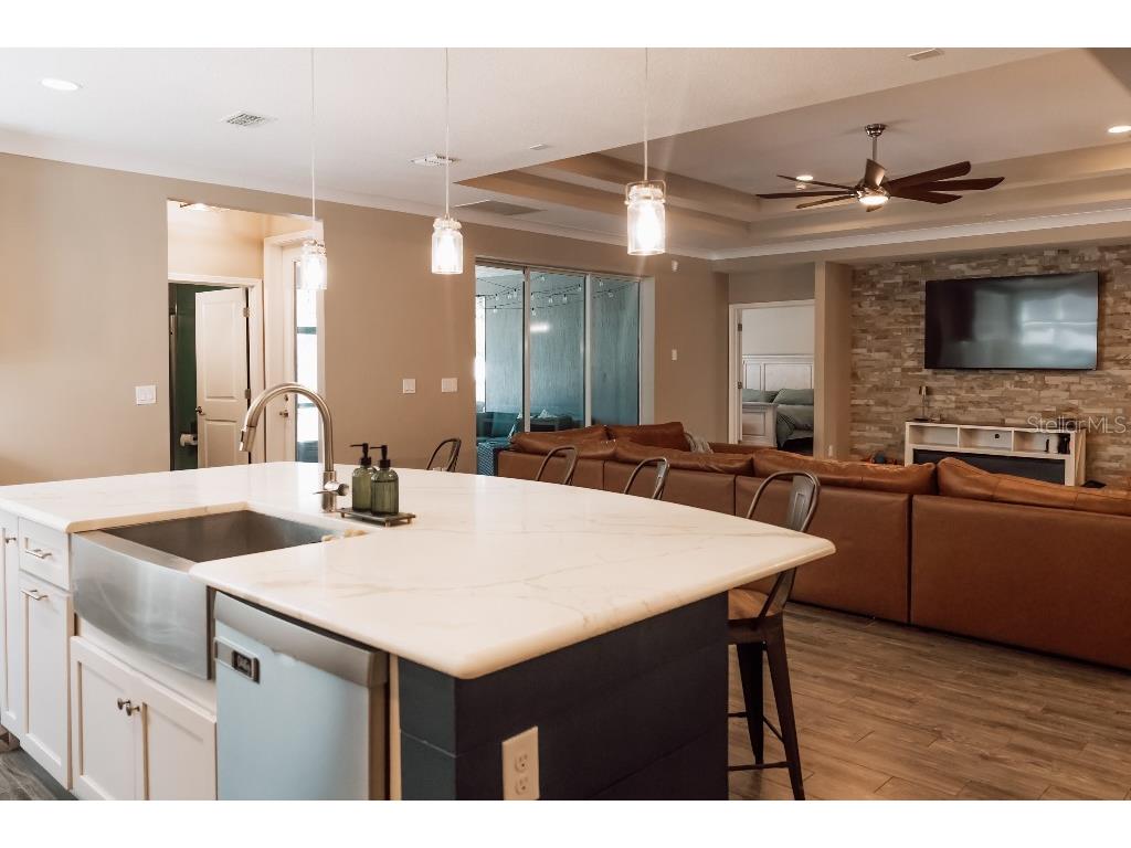 161 S Coopers Hawk Way Palm Coast FL 32164 TB8527603 image19