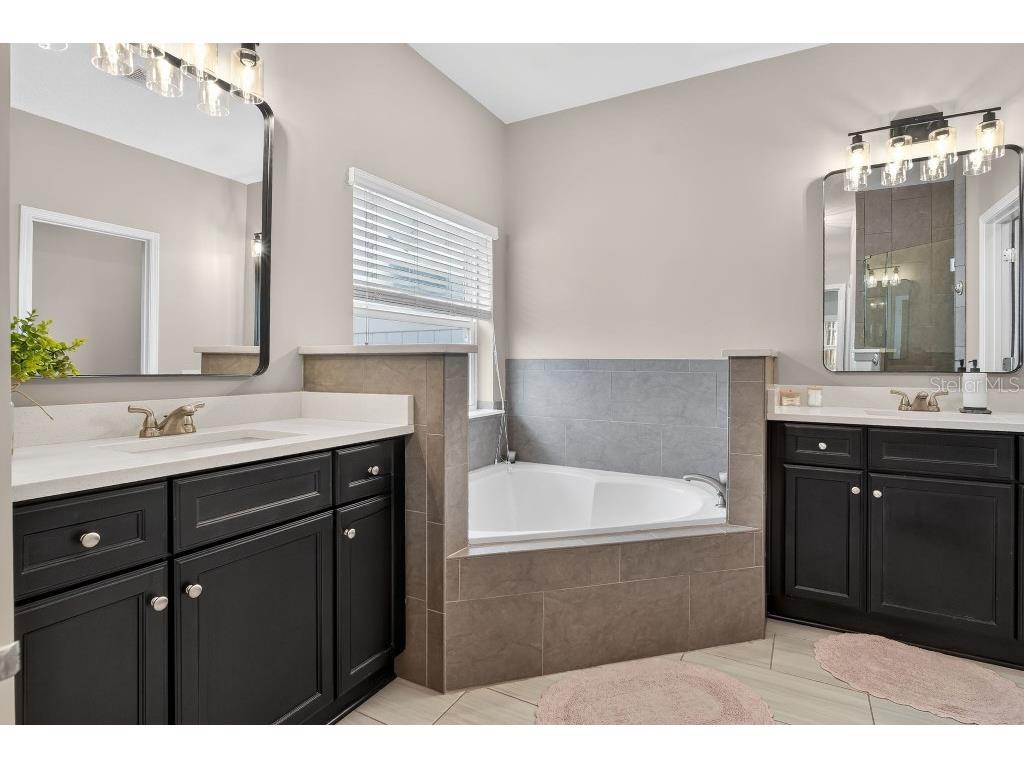 161 S Coopers Hawk Way Palm Coast FL 32164 TB8527603 image23