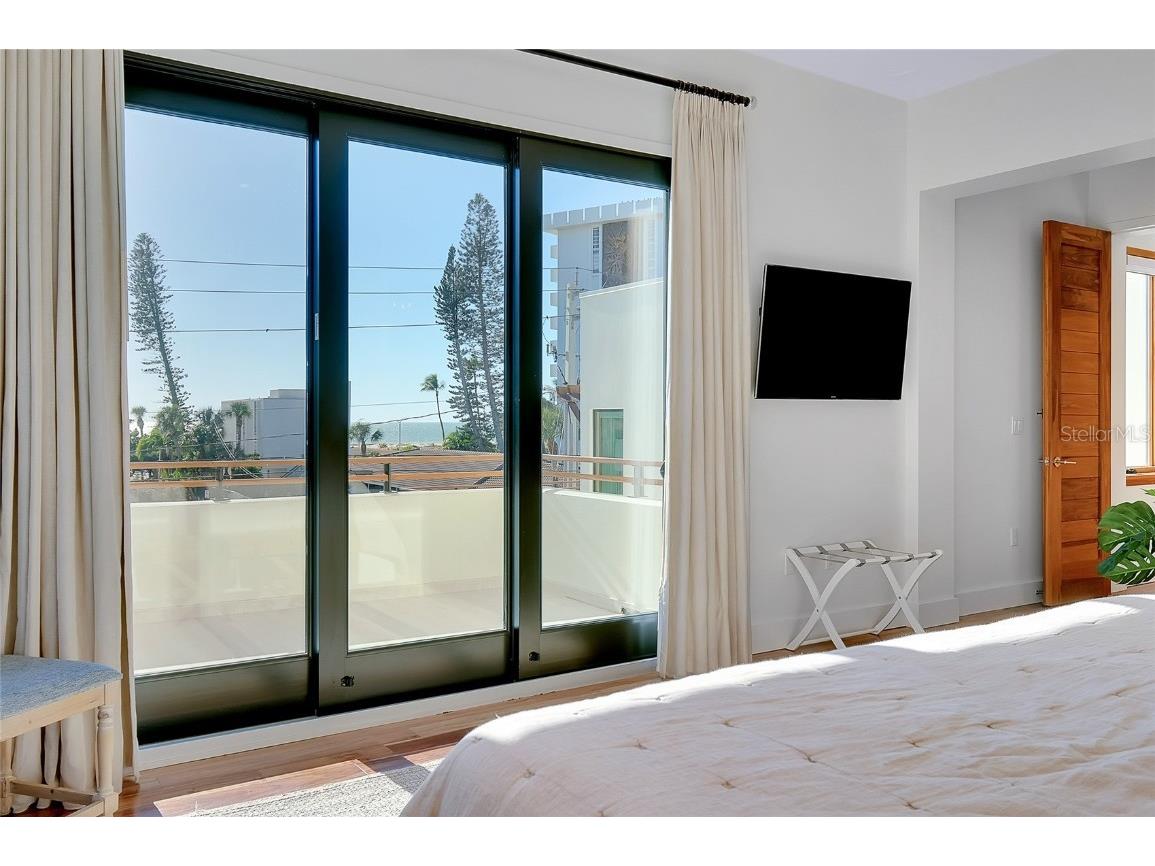 161 S Polk Drive Sarasota FL 34236 A4672276 image31