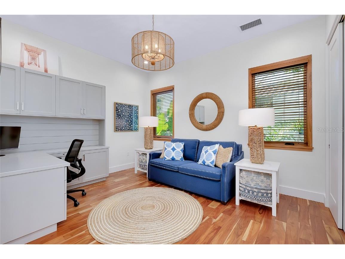 161 S Polk Drive Sarasota FL 34236 A4672276 image38