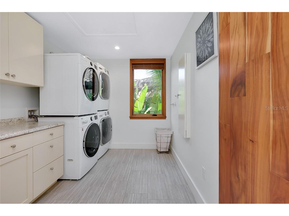 161 S Polk Drive Sarasota FL 34236 A4672276 image45