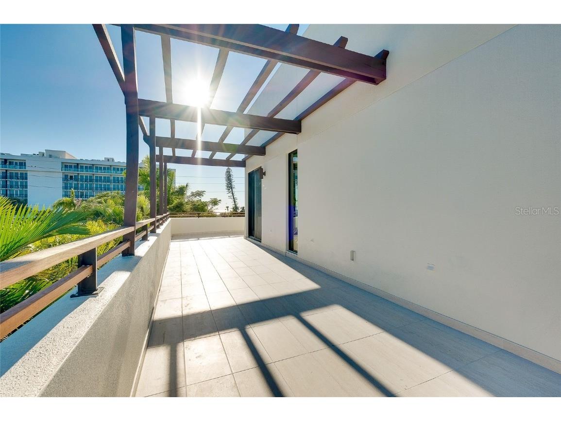 161 S Polk Drive Sarasota FL 34236 A4672276 image48